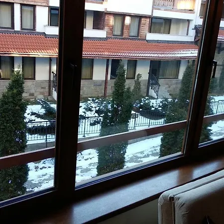 Pine Tree 2 - B7 Апартаменты *