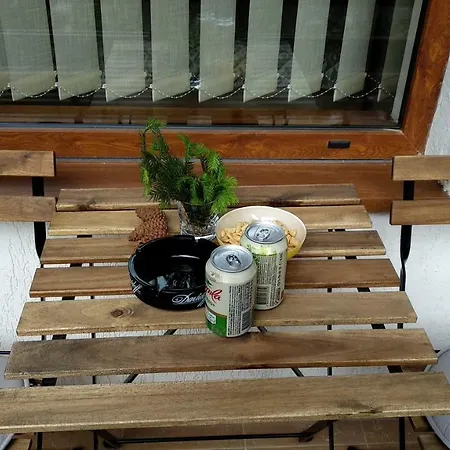 Pine Tree 2 - B7 * Μπάνσκο