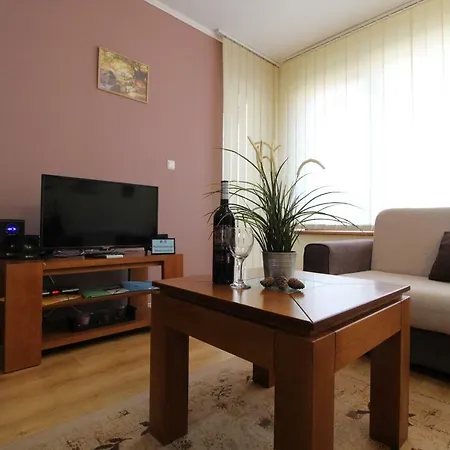 Pine Tree 2 - B7 Apartamento Bansko