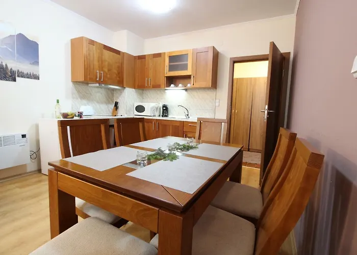 Pine Tree 2 - B7 * 반스코